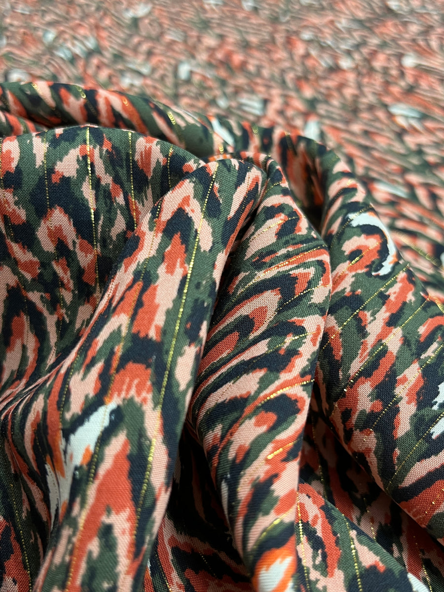 BFS-218 ANIMAL INSPIRED METALLIC VISCOSE CHALLIS. ITALY. – Elliott