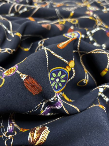 RV-9047W CHAIN-AND-BELT PRINT VISCOSE  CREPE HAND. ITALY