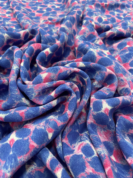 RV-9045W-B ABSTRACT DOTTED PRINT VISCOSE CHALLIS. ITALY.