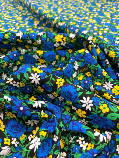 PL-7852W DESIGNER SIGNATURE PRINT POLY CREPE. VERSACE. ITALY