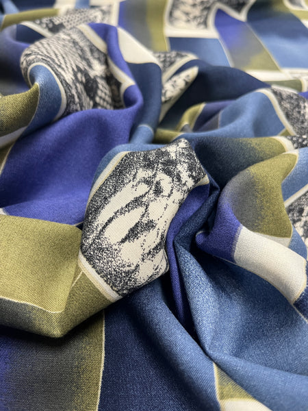 RV-7902W-A  CUBIST ART PRINT RAYON VISCOSE. ITALY