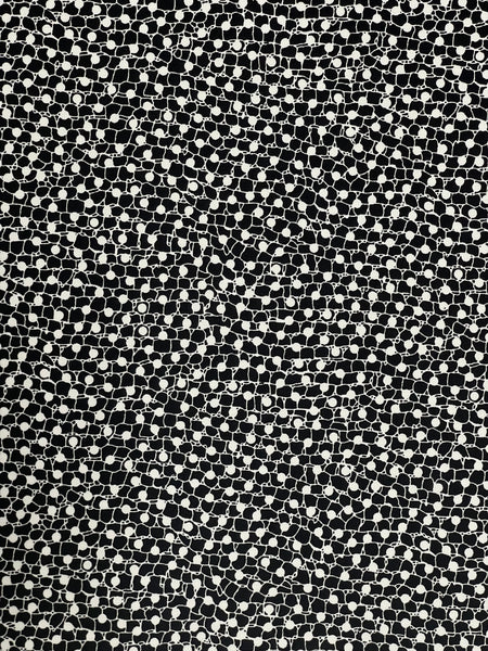 CP-9028W-B  SMALL DOT PRINT STRETCH COTTON TWILL. ITALY.