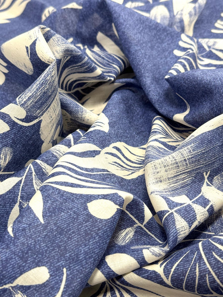 CP-9208W DENIM-LOOK LEAF PRINT COTTON VOILE. ITALY