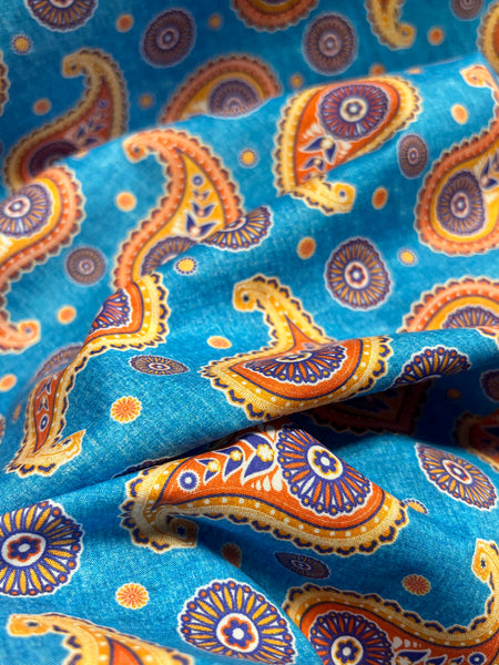 RV-9068W RETRO PAISLEY PRINT COTTON POPLIN. ITALY.
