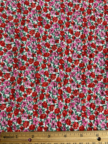 REF-117 LIBERTY FLORAL PRINT STRETCH COTTON SEERSUCKER. ITALY. A CUT OF 7/8 OF A YARD.