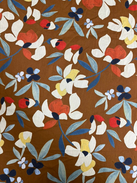 REF-162 FLOWER PRINT COTTON VOIL. ITALY. A CUT OF 1 YARD.