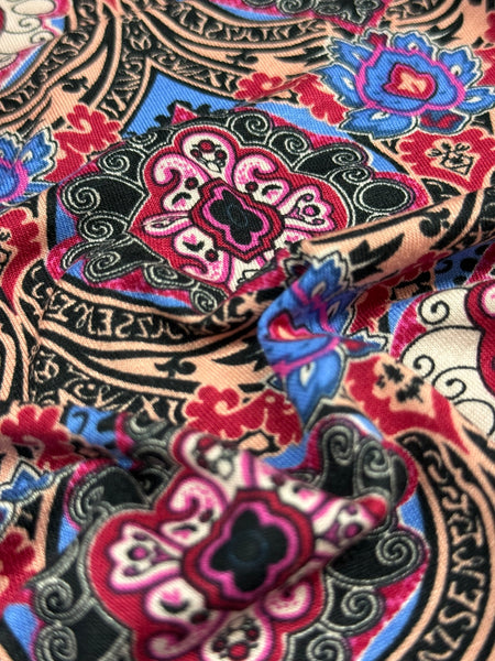 RVK-9238W MEDALLION PRINT VISCOSE KNIT. ITALY