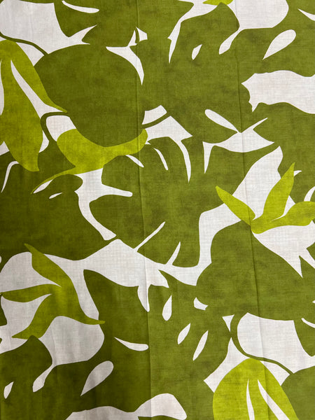 REF-168  ABSTRACT LEAF PRINT COTTON LAWN. ITALY. A CUT OF 1-3/8 YARDS