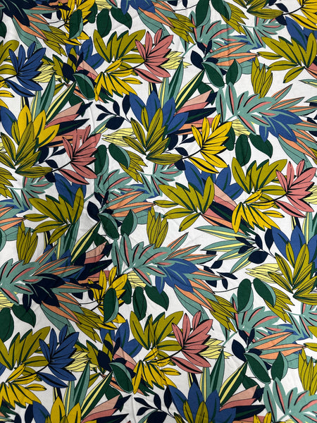 REF-173  LEAF ABSTRACT PRINT VISCOSE TWILL. ITALY. A CUT OF 7/8 OF A YARD.