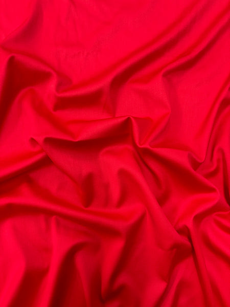 REF-193 RED WOOL SUITING WITH SATIN FINISH. ITALY. A CUT OF 1-3/4 YARD.