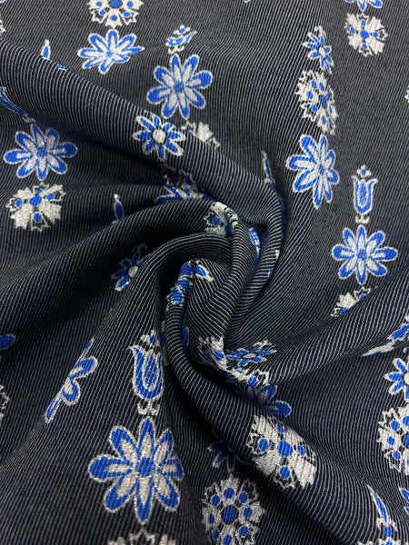 MB-9097W DENIM-LOOK NORDIC FLORAL DESIGN METALLIC JACQUARD. FRANCE
