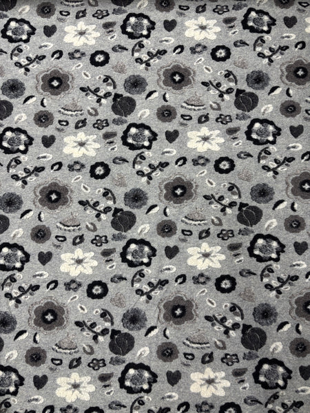 WC-9292W FLORAL JACQUARD TEXTURE BOILED WOOL. MADE IN ITALY.