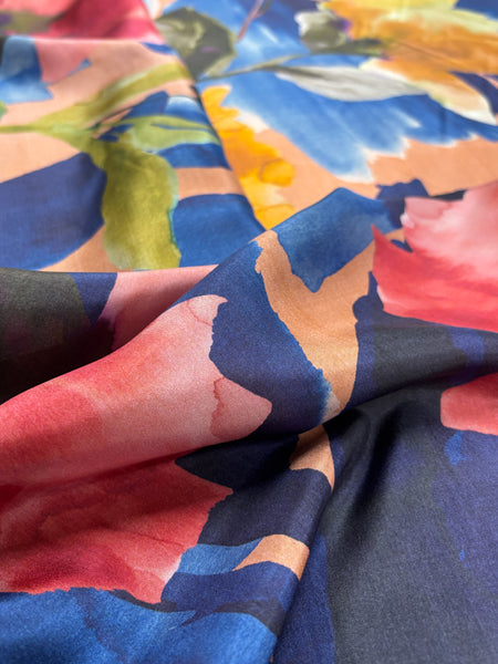 S-9287W DIGITAL WATERCOLOR FLORAL PRINT SILK FINE SILK CHARMEUSE. MADE IN ITALY.