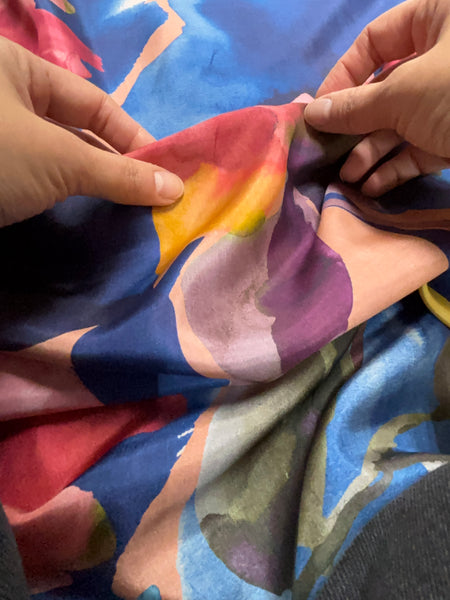 S-9287W DIGITAL WATERCOLOR FLORAL PRINT SILK FINE SILK CHARMEUSE. MADE IN ITALY.