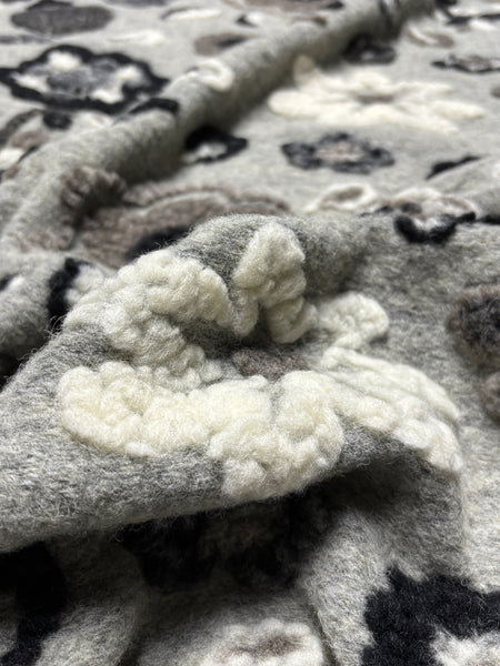 WC-9292W FLORAL JACQUARD TEXTURE BOILED WOOL. MADE IN ITALY.