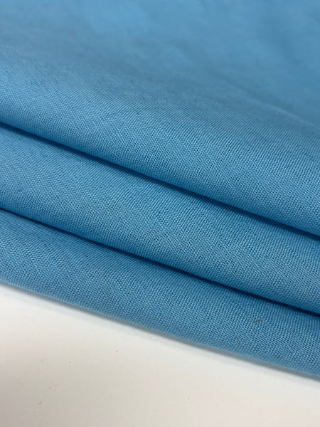 REF-179  BLUE LINEN COTTON POPLIN. ITALY. A CUT OF 1-1/4 YARDS