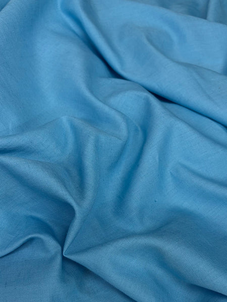 REF-179  BLUE LINEN COTTON POPLIN. ITALY. A CUT OF 1-1/4 YARDS