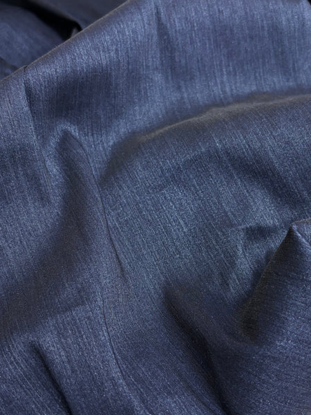 REF-181 NAVY BLUE IRIDESCENT LINEN SILK WITH CRISP ORGANZA HAND. ITALY. A CUT OF 3-3/8 YARDS