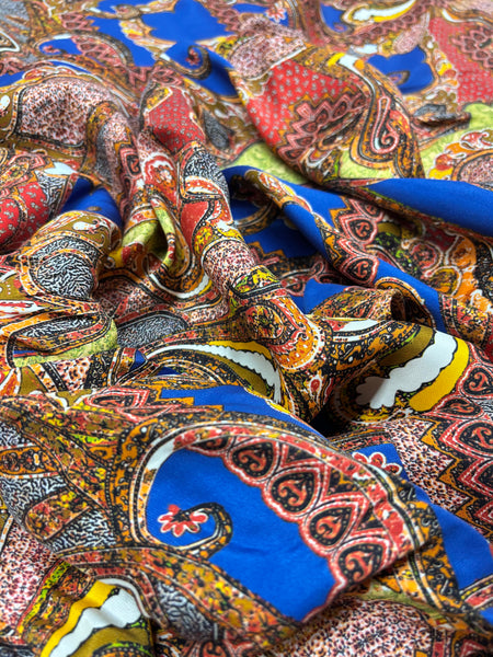 REF-189 PAISLEY PRINT VISCOSE SATIN BACK. ITALY. A CUT OF 3 YARDS