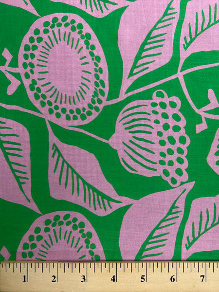 REF-146 LOTUS STEM PRINT COTTON POPLIN SATIN FINISH. ITALY. A CUT OF 7/8 YARD.