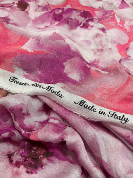 RV-9219W DIGITAL WATERCOLOR FLORAL PRINT VISCOSE GAUZE. ITALY