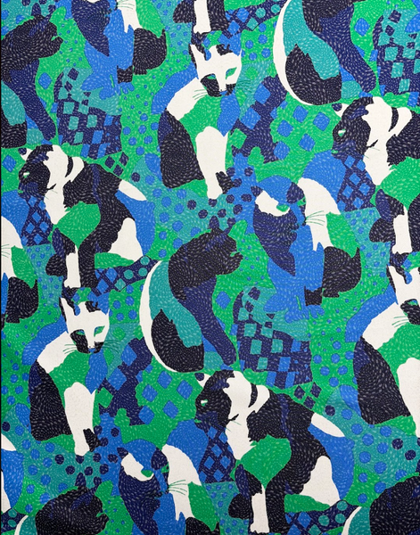 REF-206 CAT PRINT COTTON DENIM. ITALY. A CUT OF 1 YARD.