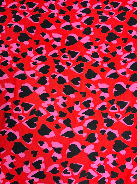 REF-215 HEART PRINT VISCOSE CREPE. ITALY. A CUT OF 1 YARD.