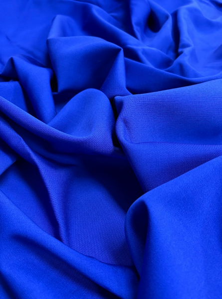 REF-219 DESIGNER DAZLING BLUE WOOL. STELLA MCCARTNEY. ITALY. A CUT OF 2-1/4 YARDS.
