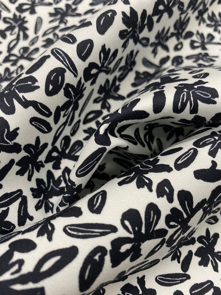 CP-7576W DITSY FLORAL PRINT STRETCH COTTON SATEEN. ITALY
