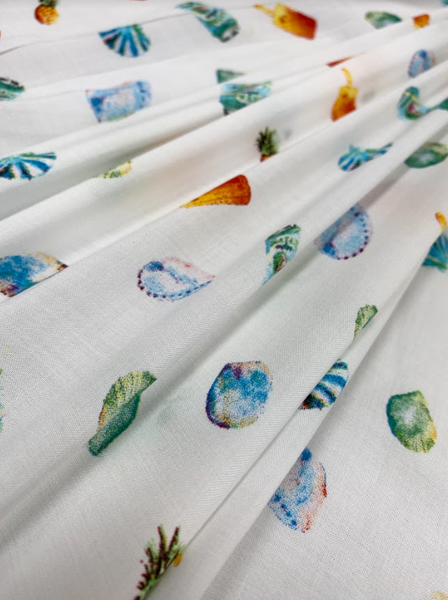 RV-7587W COCKTAIL PRINT VISCOSE CHALLIS. ITALY