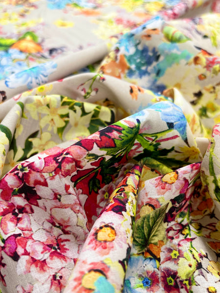 CP-7763W SPRING FLORAL PRINT COTTON LAWN. ITALY